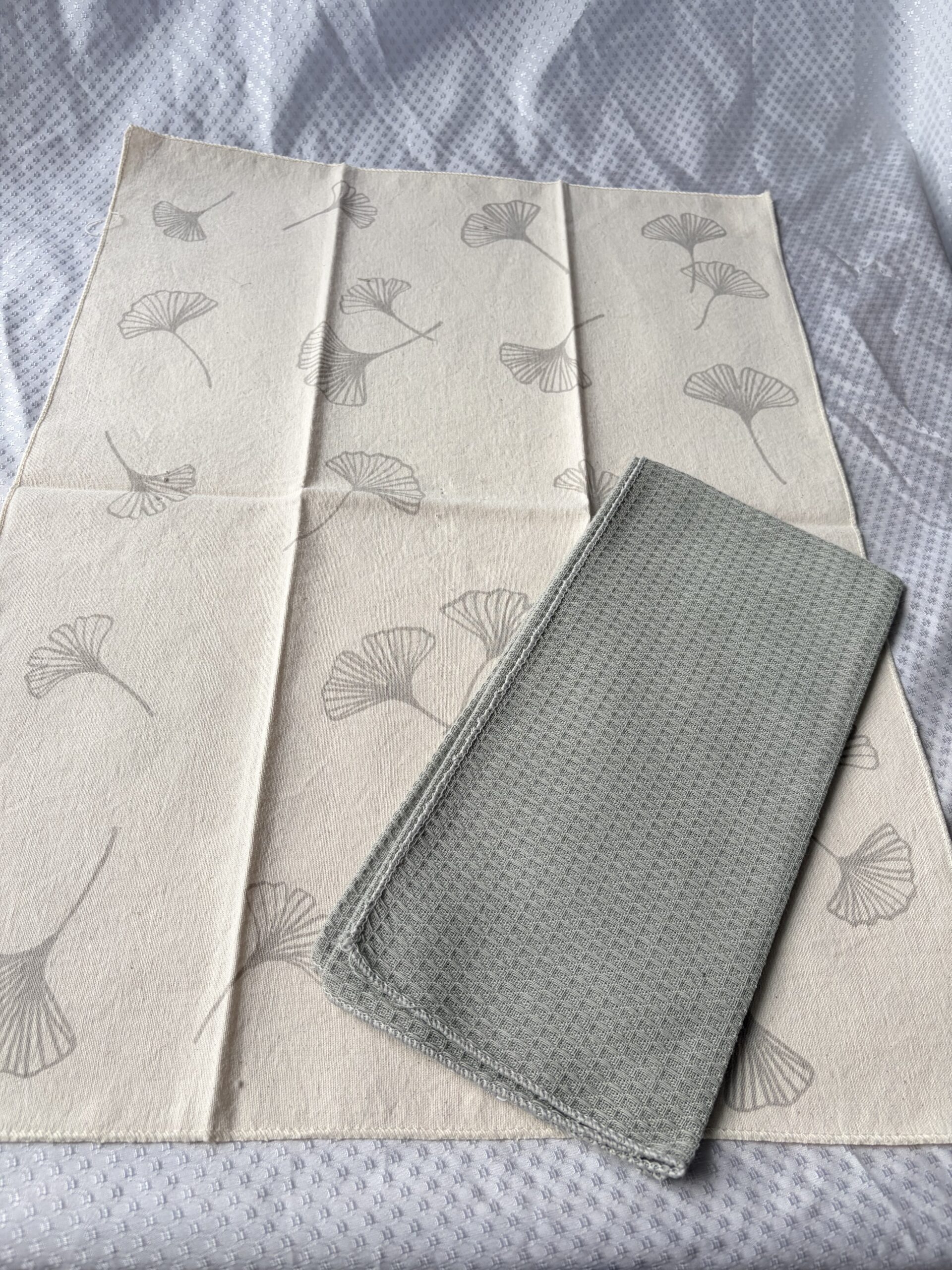 Set x 2 Repasador Tusor + Nido Flores Abanico Gris