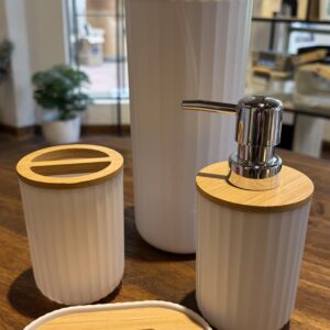 Set x 4 piezas de baño berolden Blanco